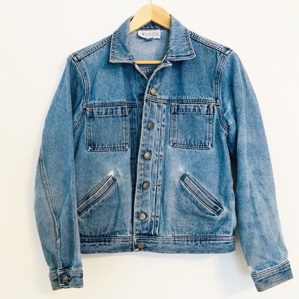 VINTAGE Casual Corner Annex Light Wash Jean Jacket